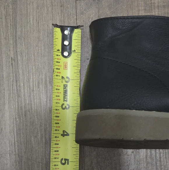 The Children's Place Black Dress Shoes - Picture 10 of 10